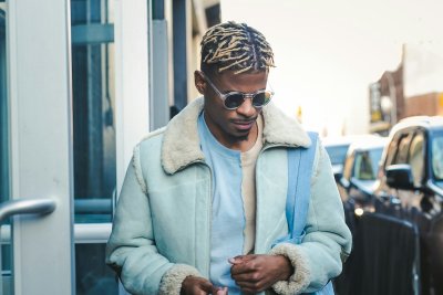 Felle kleuren maken een comeback in mannenmode dit najaar